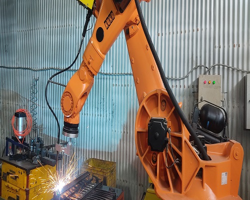 تولید کننده ربات جوشکار